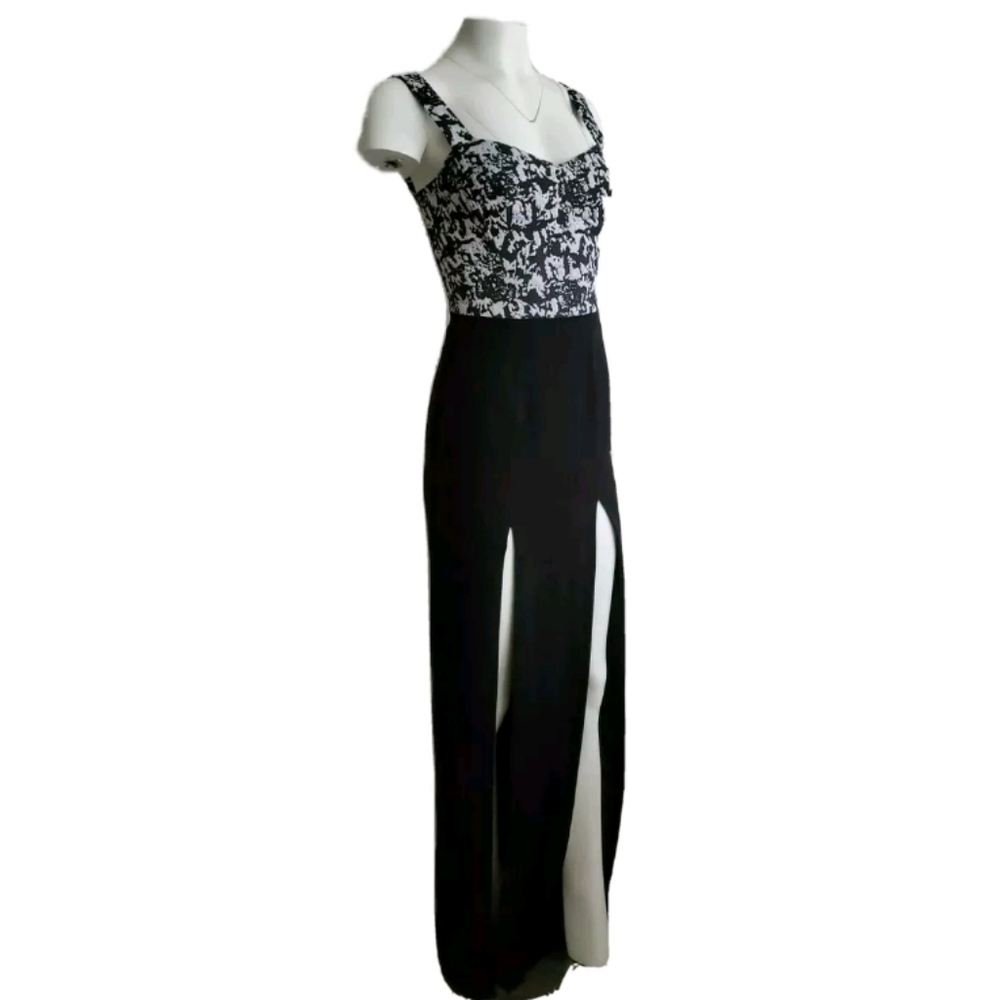 NWT Black Halo Women's Long Maxi Dress Deep Slit Black Gray Halter Size 2 XS